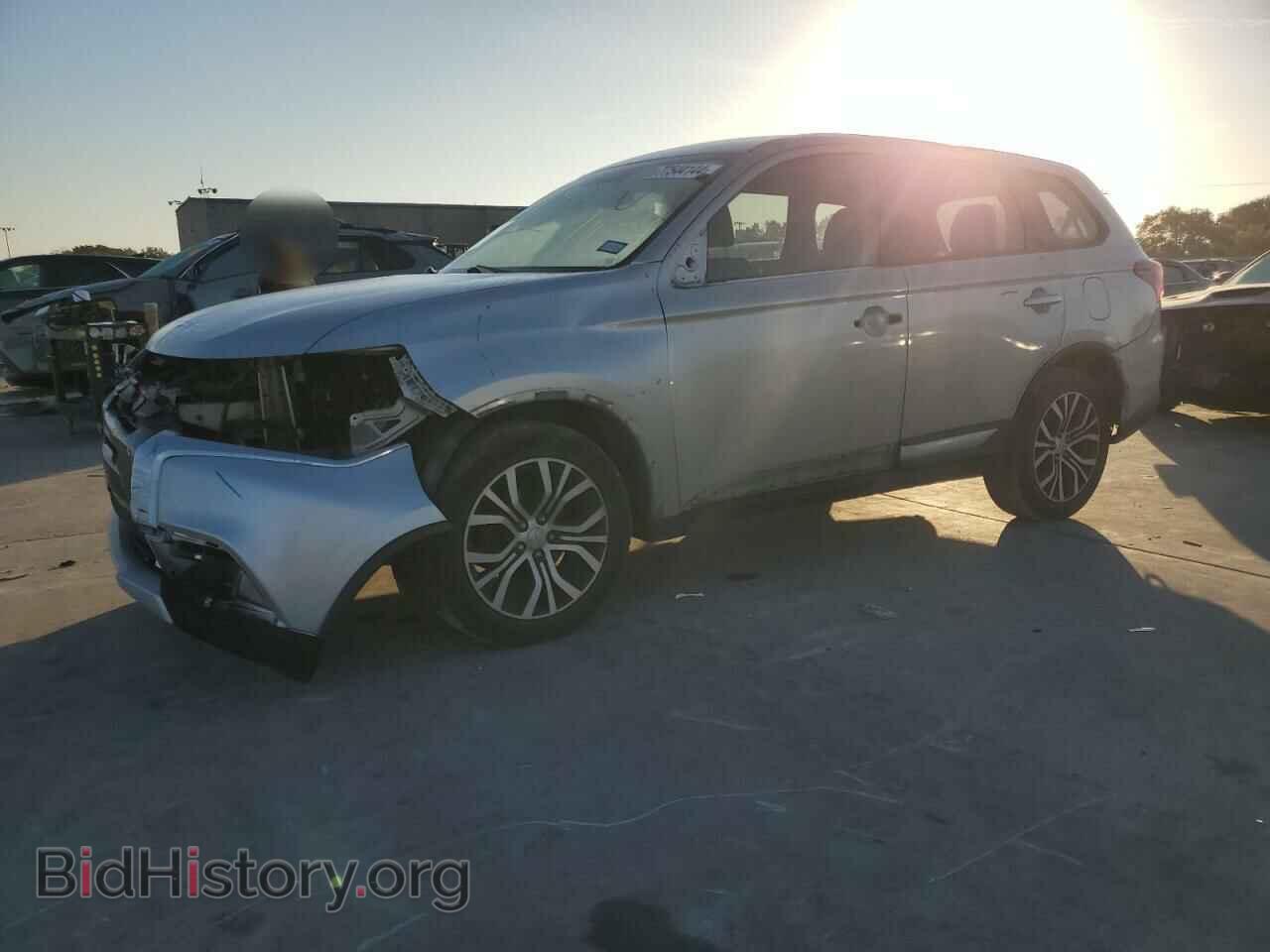 Photo JA4AD2A39JZ052814 - MITSUBISHI OUTLANDER 2018