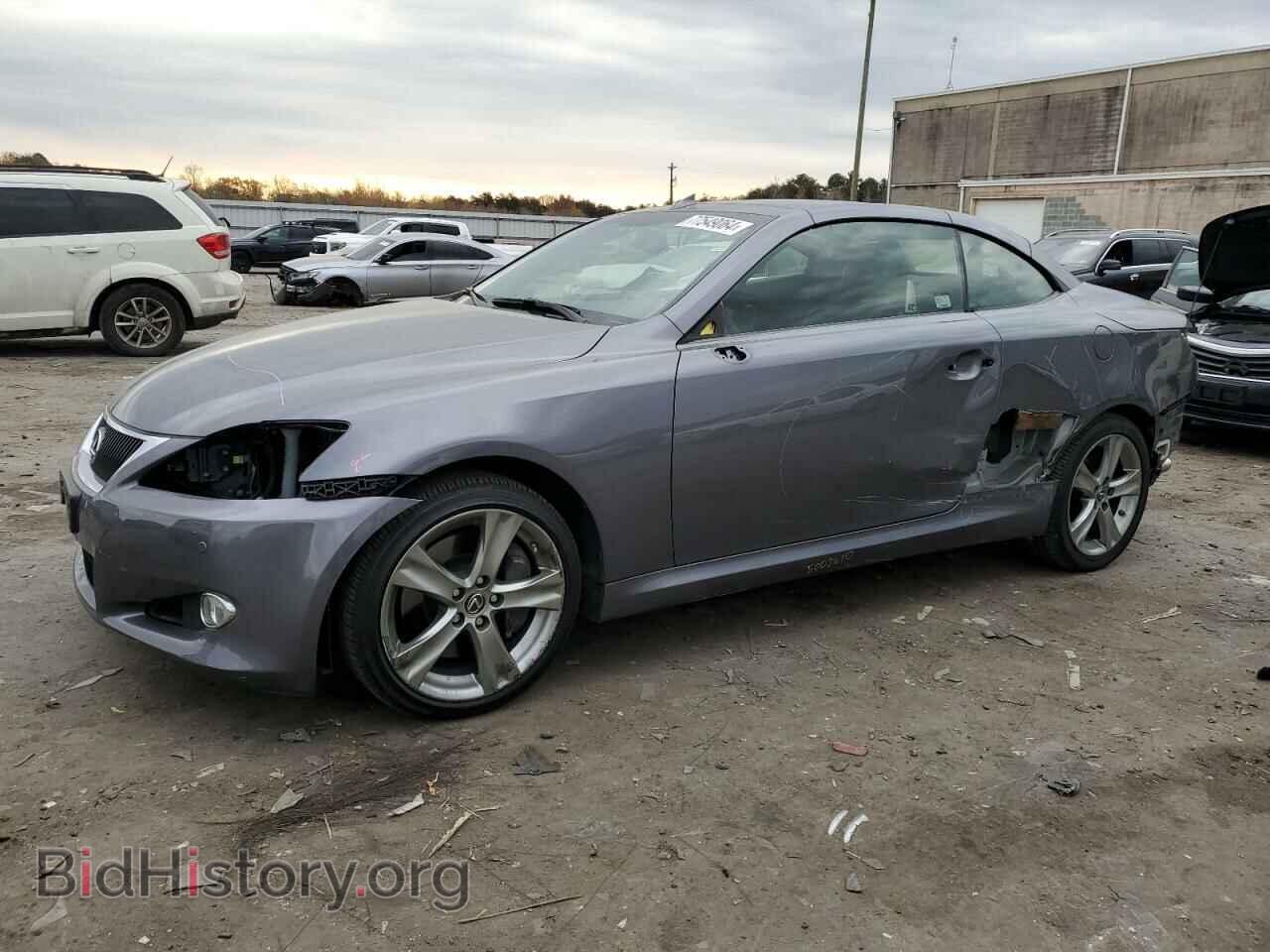 Photo JTHFE2C29F2511688 - LEXUS IS 2015