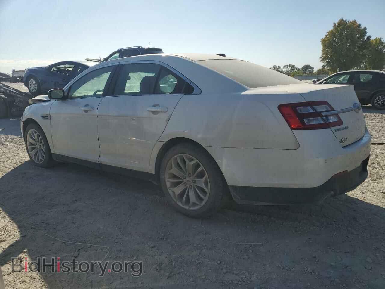 2013 FORD TAURUS - VIN: 1FAHP2F89DG226189 - Фото 2