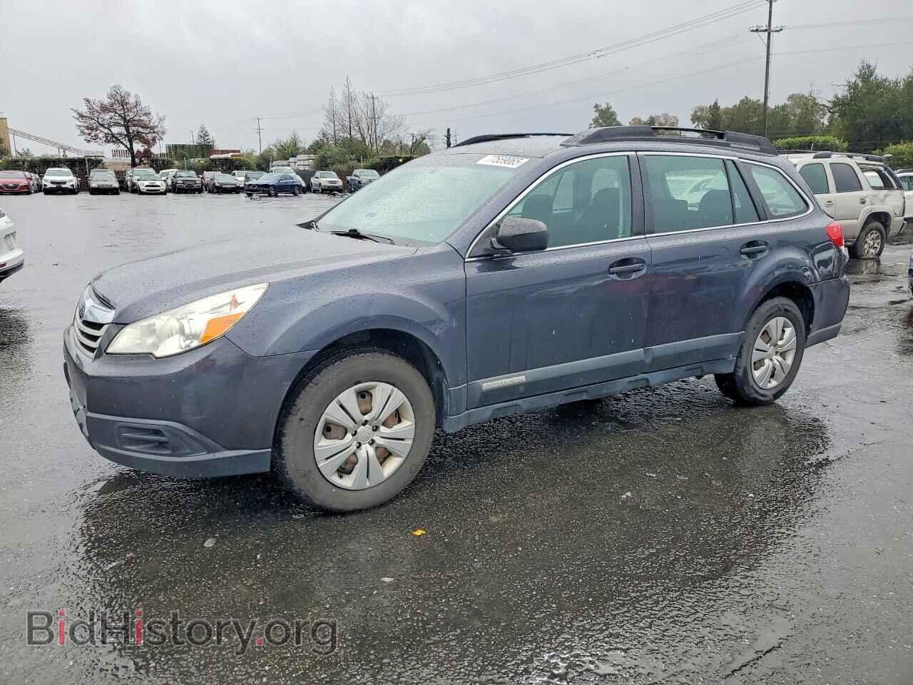 Photo 4S4BRCAC3B3388203 - SUBARU OUTBACK 2011