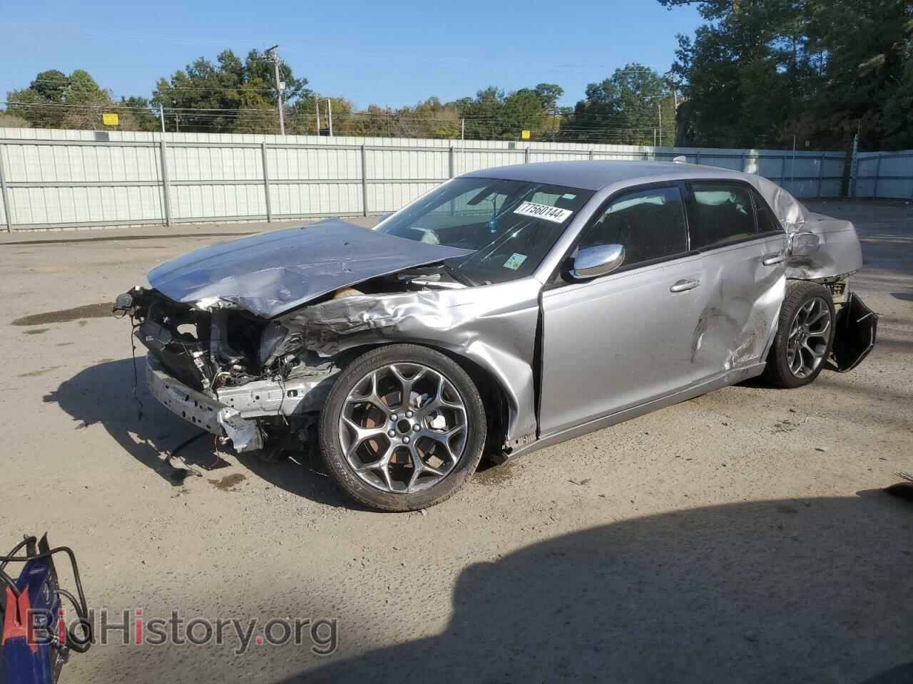 Фотография 2C3CCABG6GH161600 - CHRYSLER 300 2016