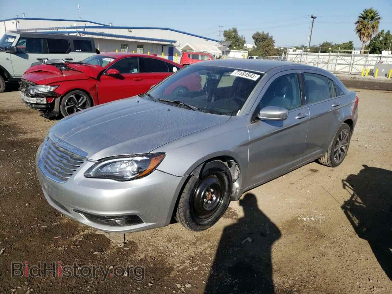 Photo 1C3CCBBB0DN541884 - CHRYSLER 200 2013