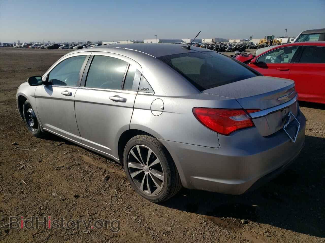 2013 CHRYSLER 200 - VIN: 1C3CCBBB0DN541884 - Фото 2