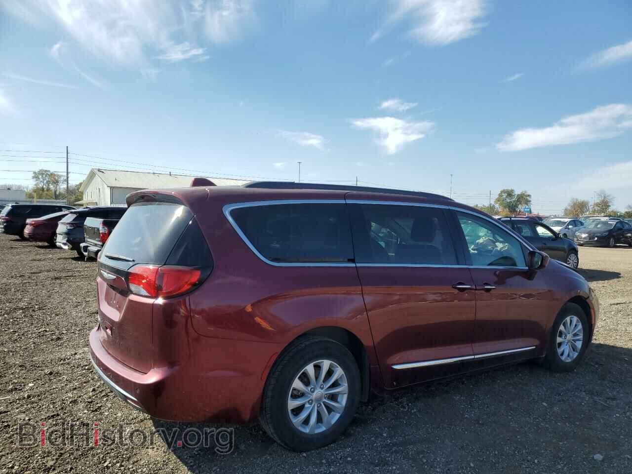 2017 CHRYSLER PACIFICA - VIN: 2C4RC1BG5HR533879 - Фото 3