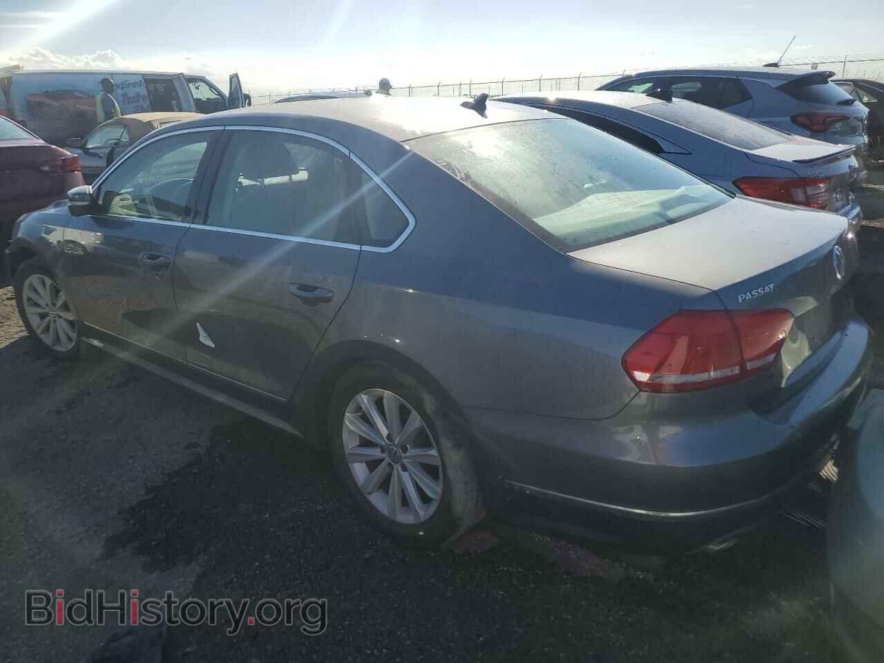 2013 VOLKSWAGEN PASSAT - VIN: 1VWCH7A3XDC097765 - Фото 2