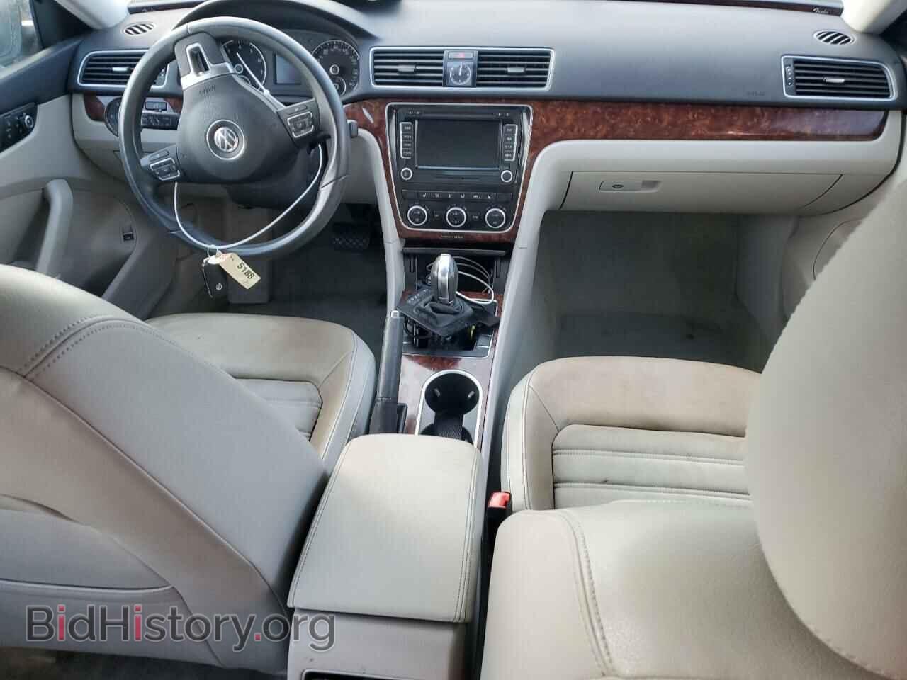 2013 VOLKSWAGEN PASSAT - VIN: 1VWCH7A3XDC097765 - Фото 8