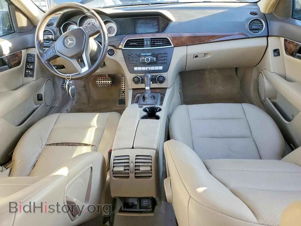 2013 MERCEDES-BENZ C-CLASS - VIN: WDDGF4HB9DR291793 - Фото 8