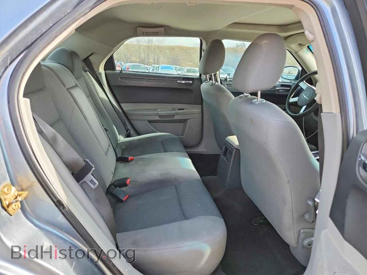 2006 CHRYSLER 300 - VIN: 2C3KA53G36H501002 - Фото 10