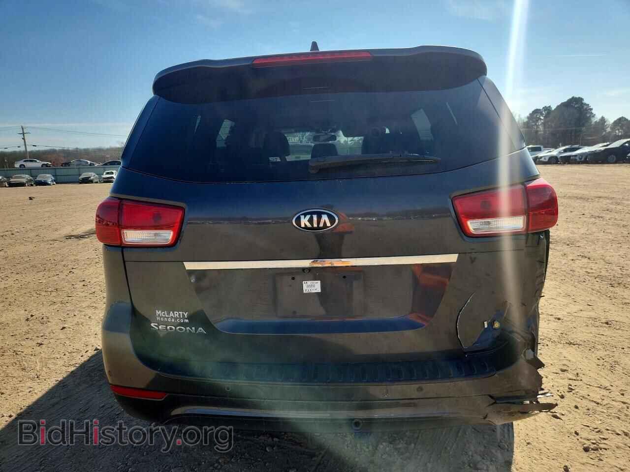 2018 KIA All Models - VIN: KNDMB5C18J6424229 - Фото 6