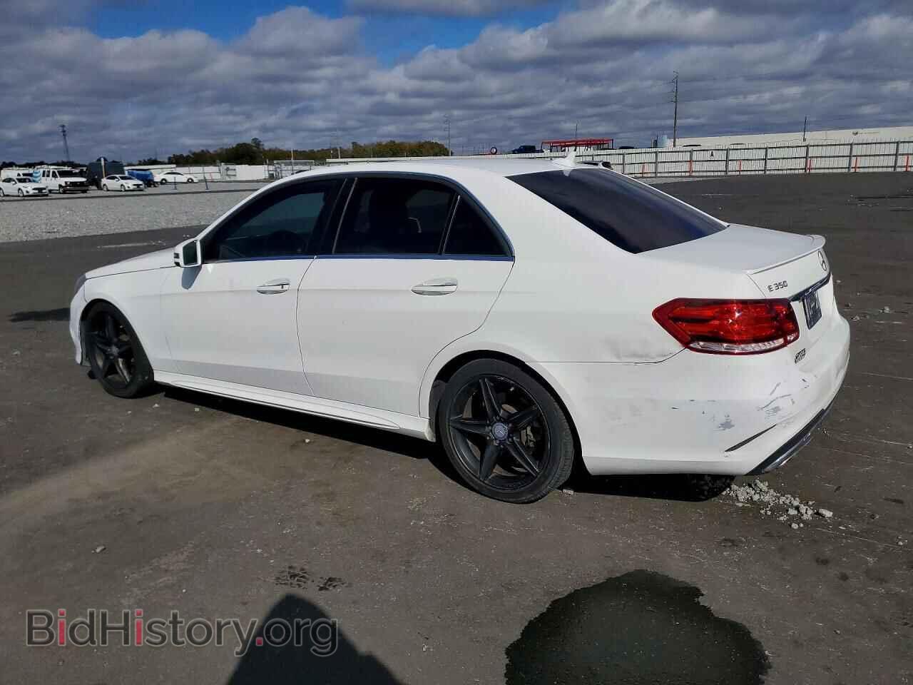 2014 MERCEDES-BENZ E-CLASS - VIN: WDDHF5KB5EB017066 - Фото 2