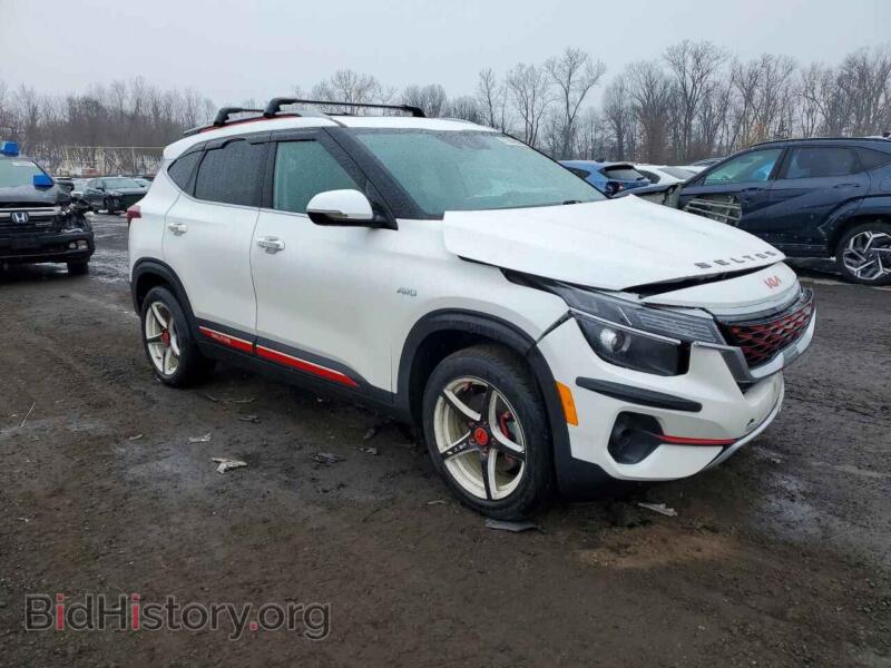 2023 Kia SELTOS (VIN KNDERCAA8P7369419) — фото 4 из 14