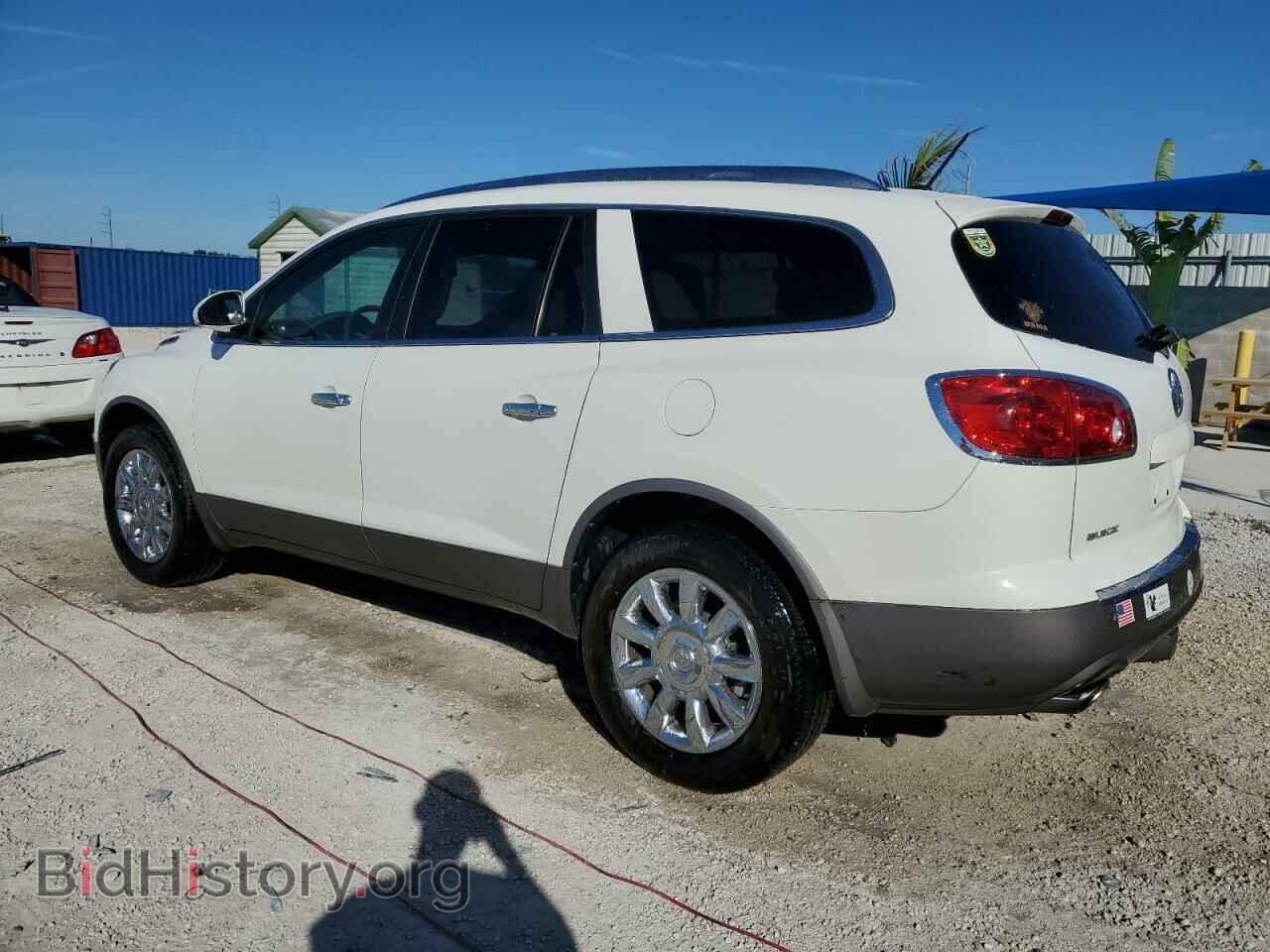 2012 BUICK ENCLAVE - VIN: 5GAKRCED7CJ421077 - Фото 2