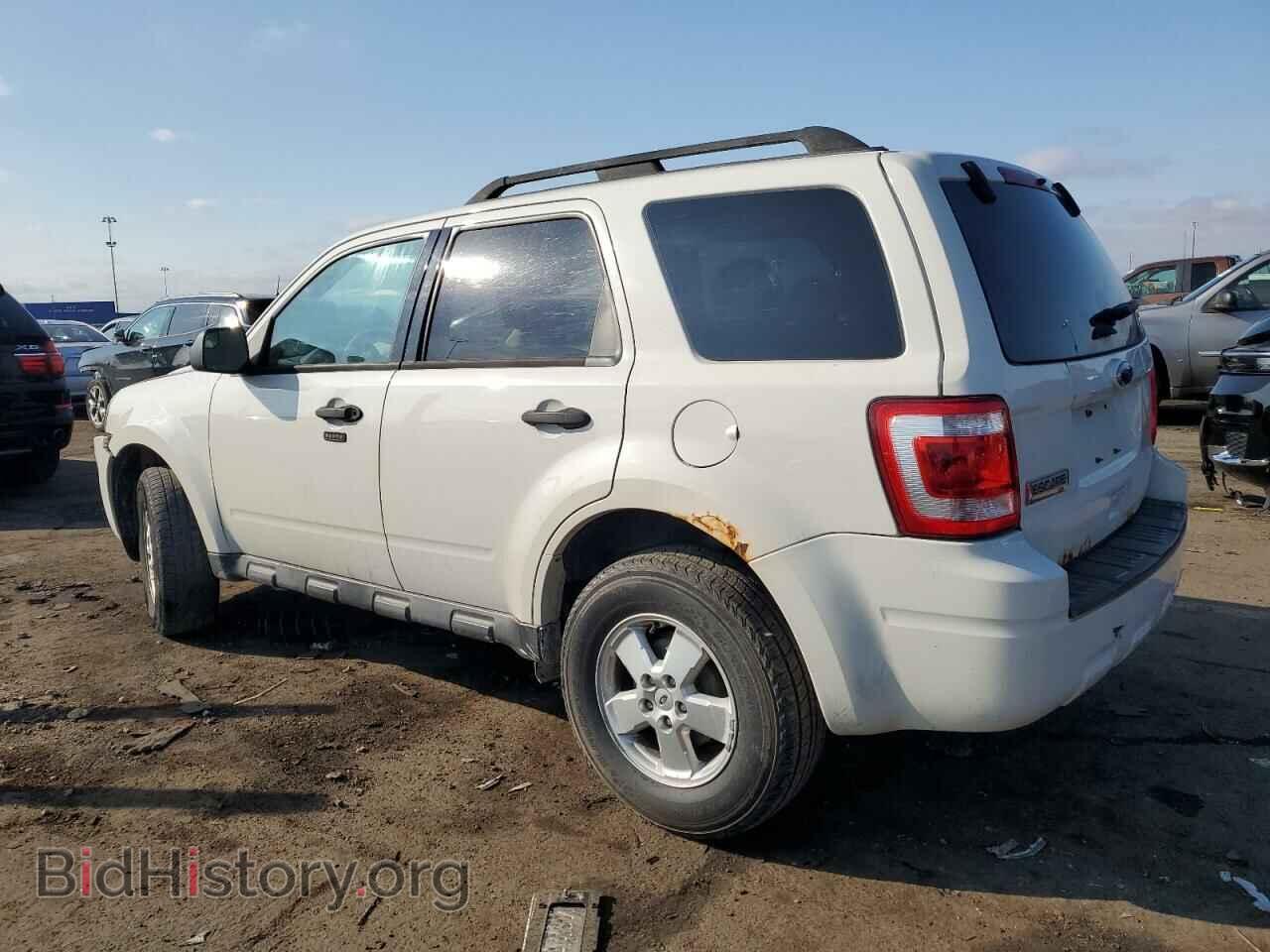 2012 FORD ESCAPE - VIN: 1FMCU0D73CKC04742 - Фото 2