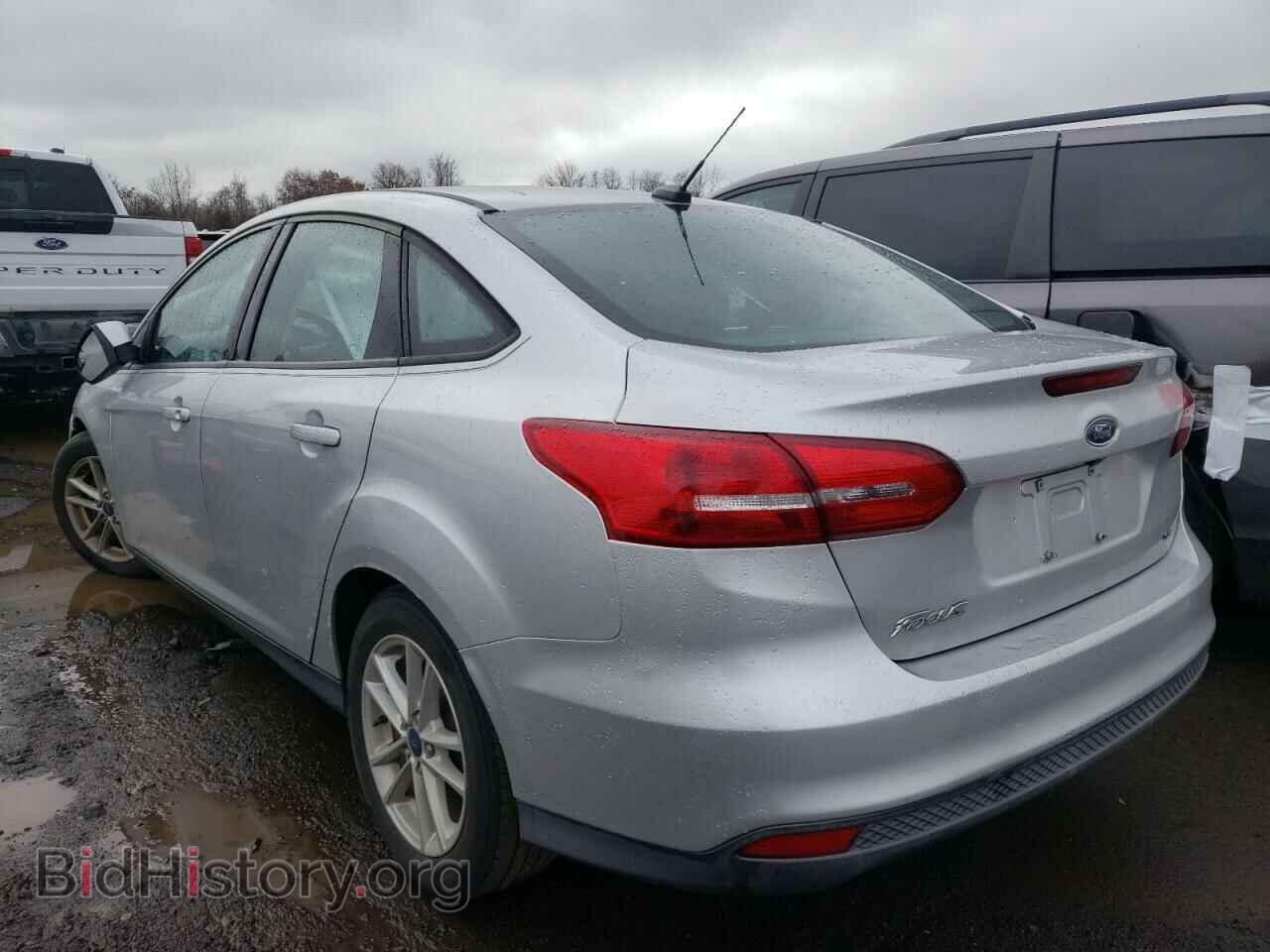 2017 FORD FOCUS - VIN: 1FADP3F22HL305622 - Photo 2