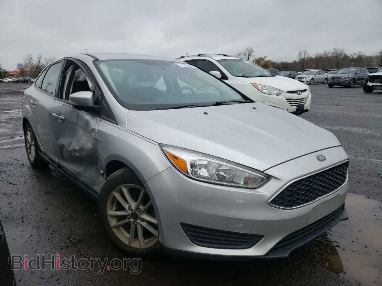 2017 FORD FOCUS - VIN: 1FADP3F22HL305622 - Photo 4