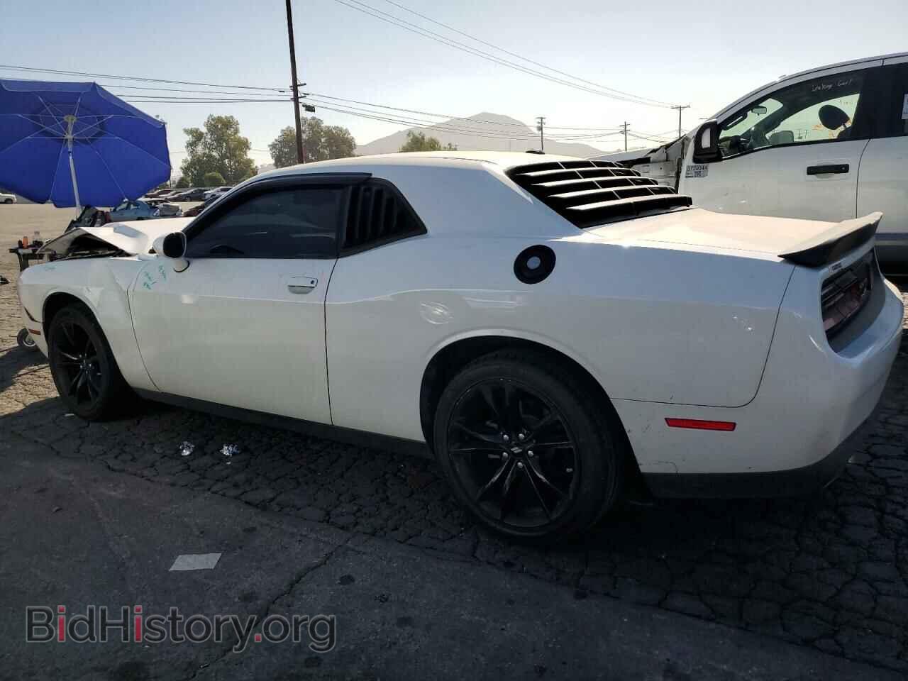 2018 DODGE CHALLENGER - VIN: 2C3CDZAG2JH152932 - Фото 2