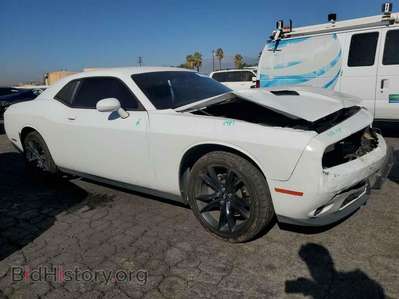 2018 DODGE CHALLENGER - VIN: 2C3CDZAG2JH152932 - Фото 4