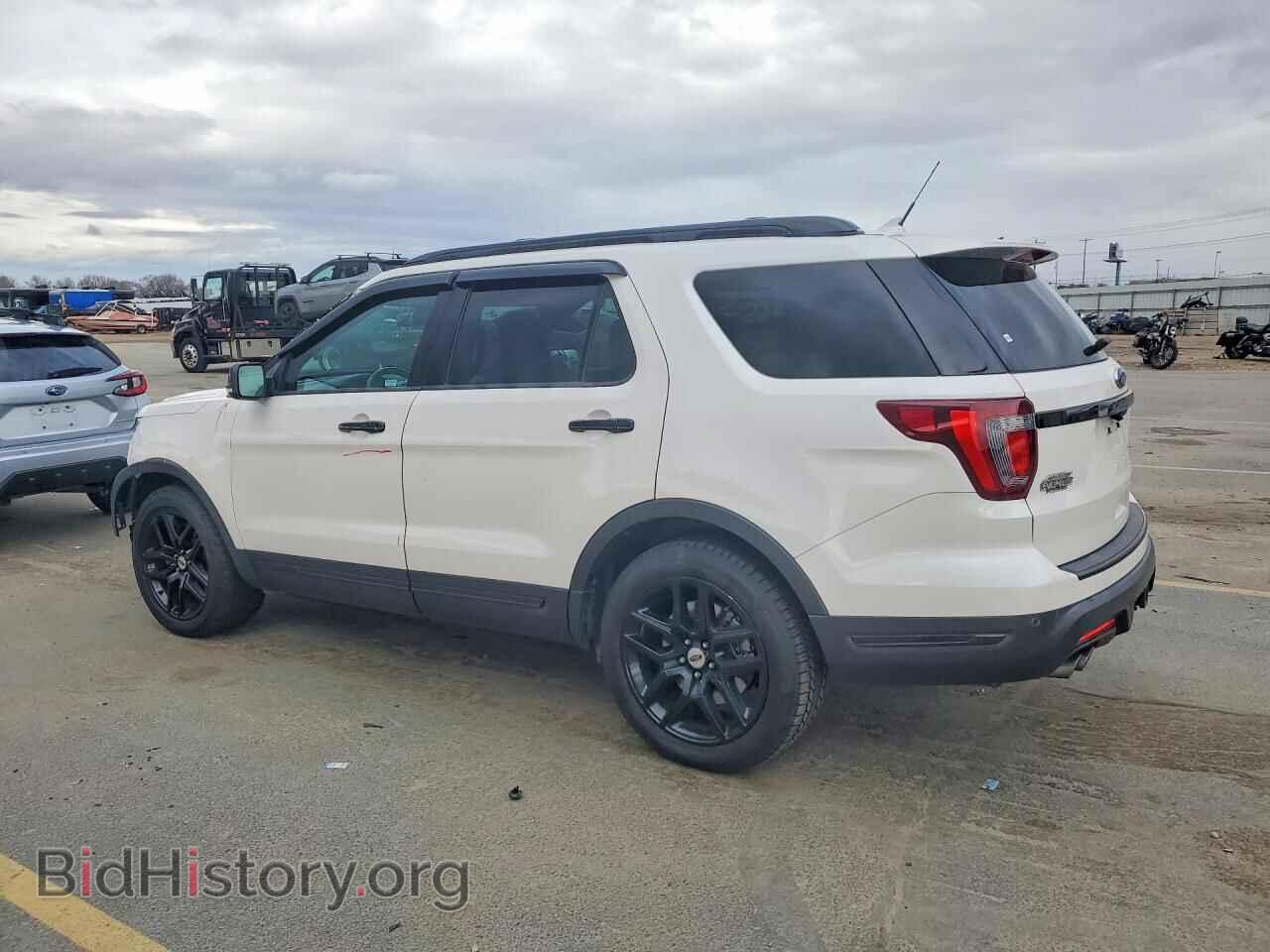2018 FORD EXPLORER - VIN: 1FM5K8GT6JGB43697 - Photo 2