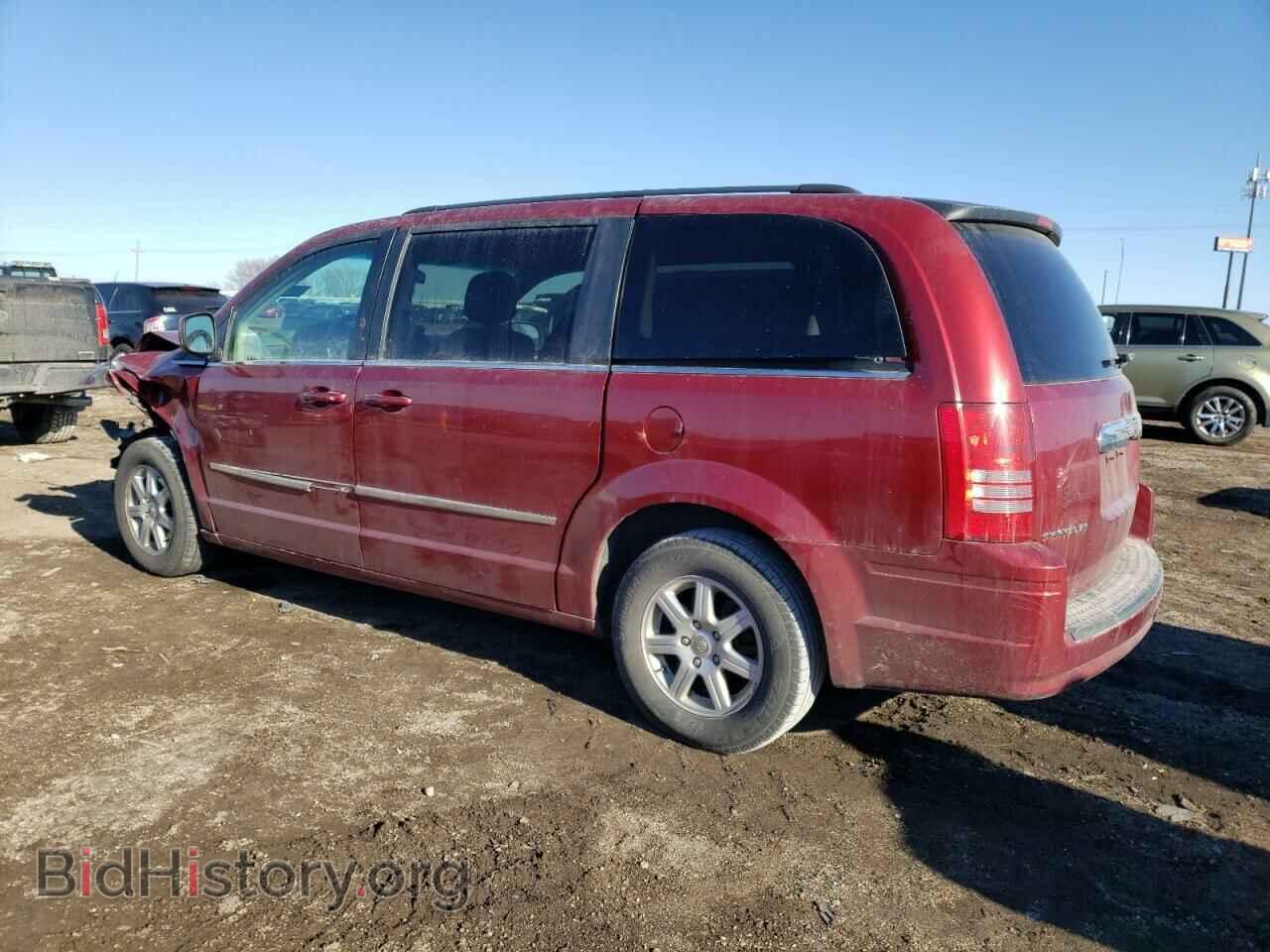 2010 CHRYSLER MINIVAN - VIN: 2A4RR5D17AR492119 - Photo 2