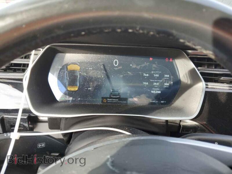 2016 Tesla MODEL S (VIN 5YJSA1E42GF130204) — фото 9 из 11