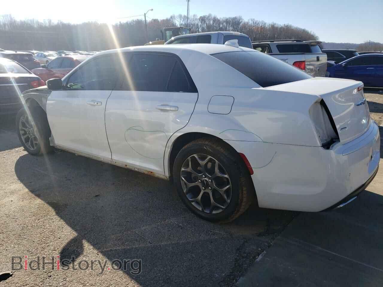 2016 CHRYSLER 300 - VIN: 2C3CCAGG3GH175978 - Фото 2