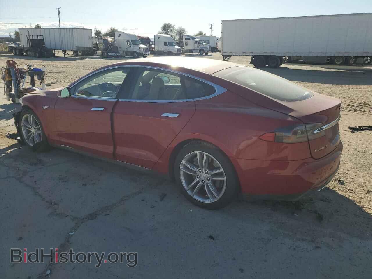 2015 TESLA MODEL S - VIN: 5YJSA1E27FF104419 - Photo 2