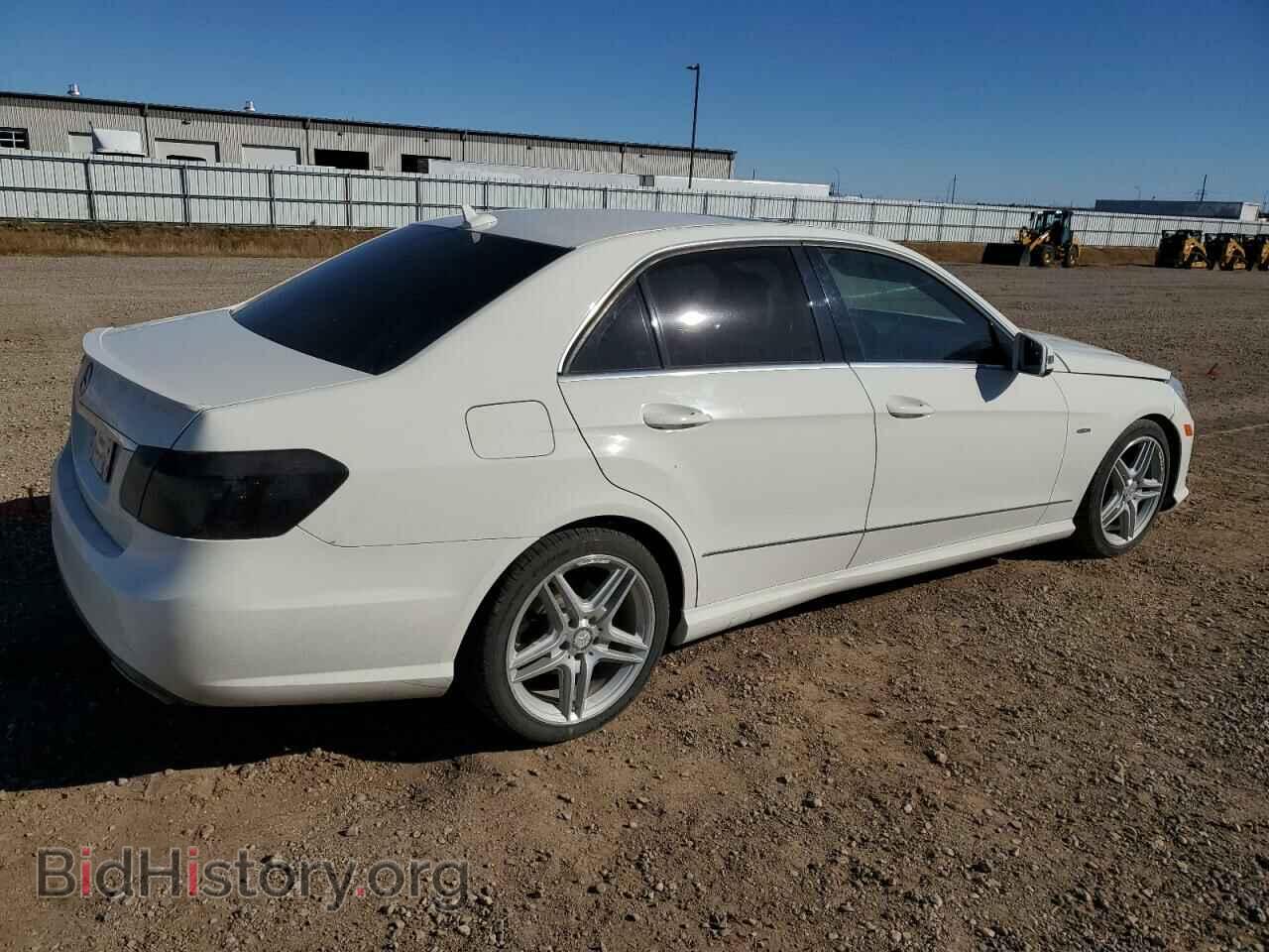 2012 MERCEDES-BENZ E-CLASS - VIN: WDDHF5KB4CA590303 - Фото 3