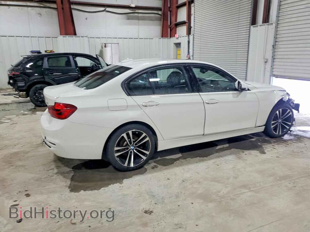 2018 BMW 3 SERIES - VIN: WBA8D9G54JNU67369 - Фото 3