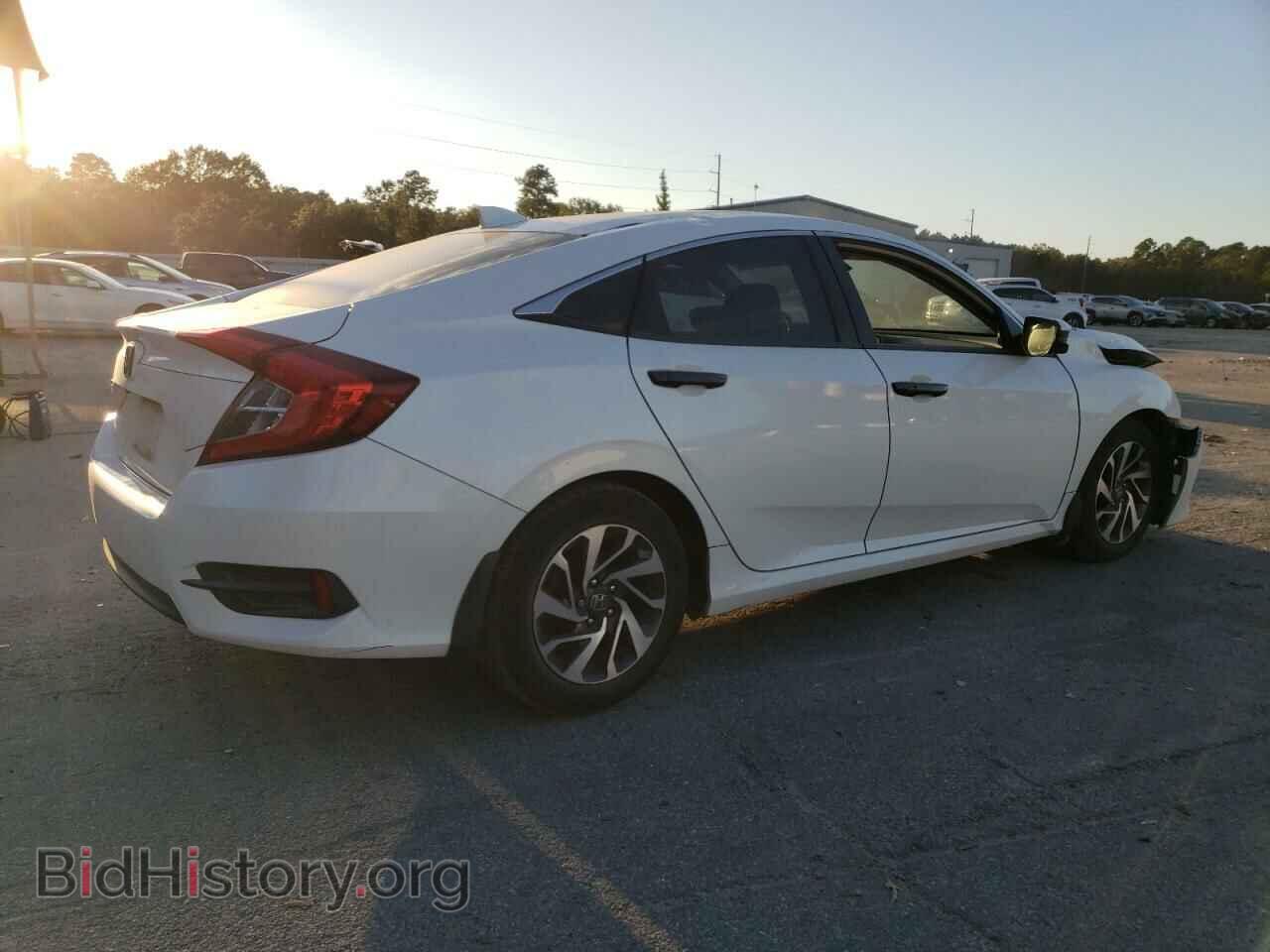 2017 HONDA CIVIC - VIN: 19XFC2F72HE027849 - Фото 3