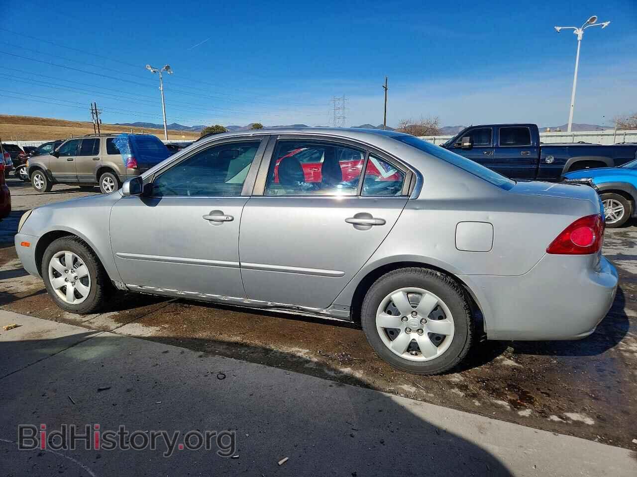 2007 KIA OPTIMA - VIN: KNAGE123175112054 - Фото 2