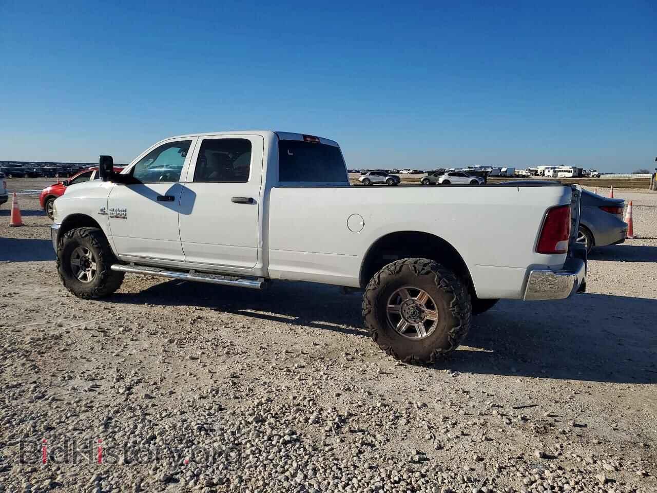 2016 RAM All Models - VIN: 3C6UR5HL0GG129873 - Фото 2