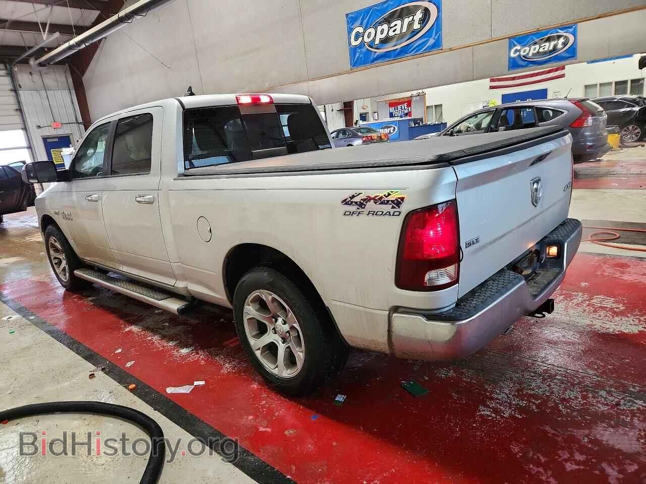 2017 RAM 1500 - VIN: 1C6RR7TT2HS652136 - Фото 2
