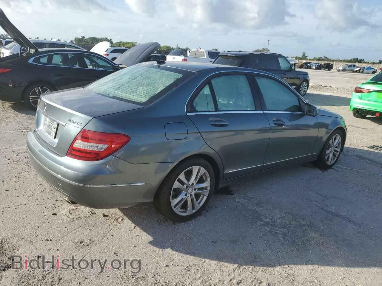 2012 MERCEDES-BENZ C-CLASS - VIN: WDDGF8BB5CF916562 - Фото 3