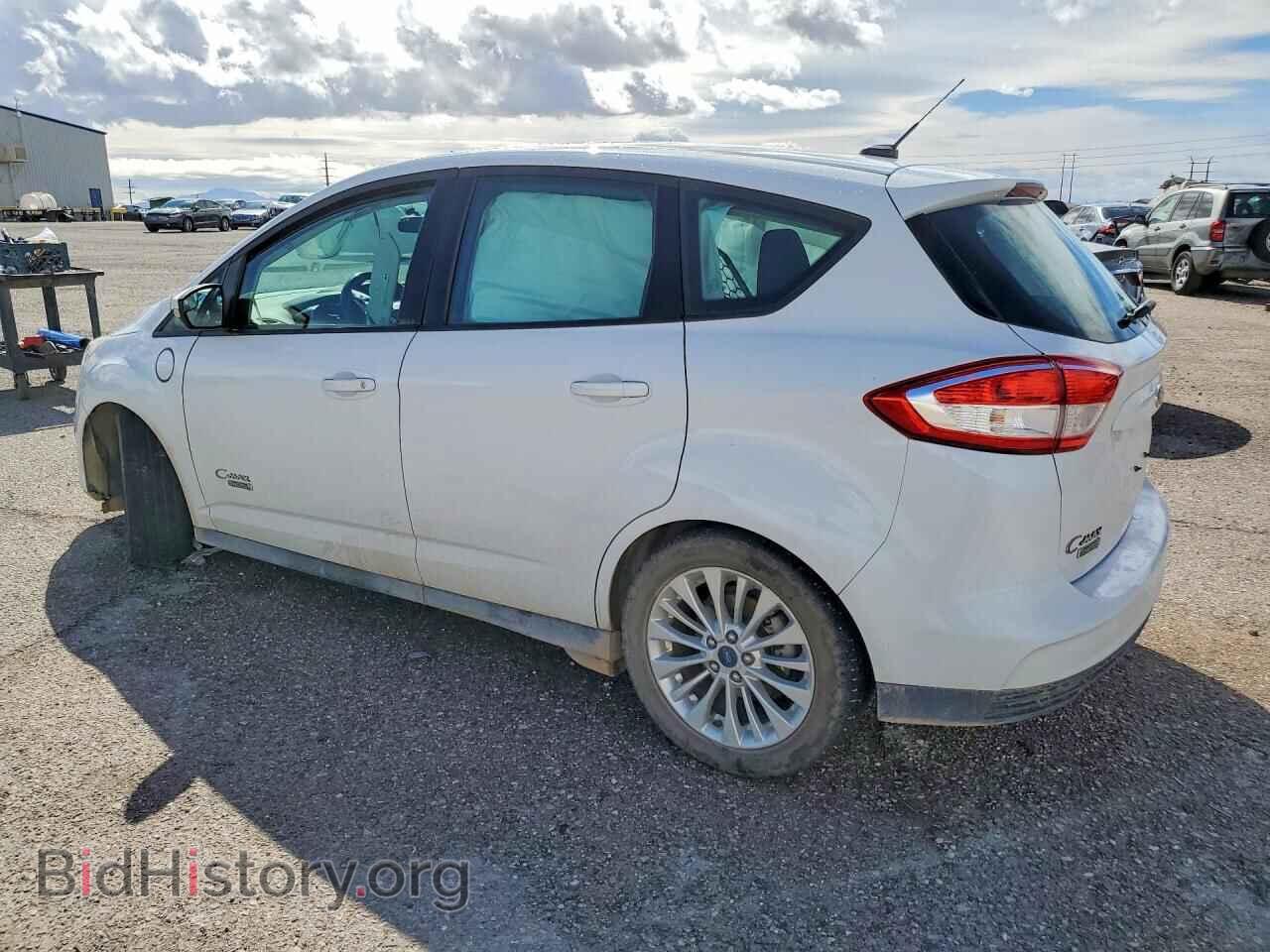 2017 FORD CMAX - VIN: 1FADP5EU9HL102645 - Photo 2