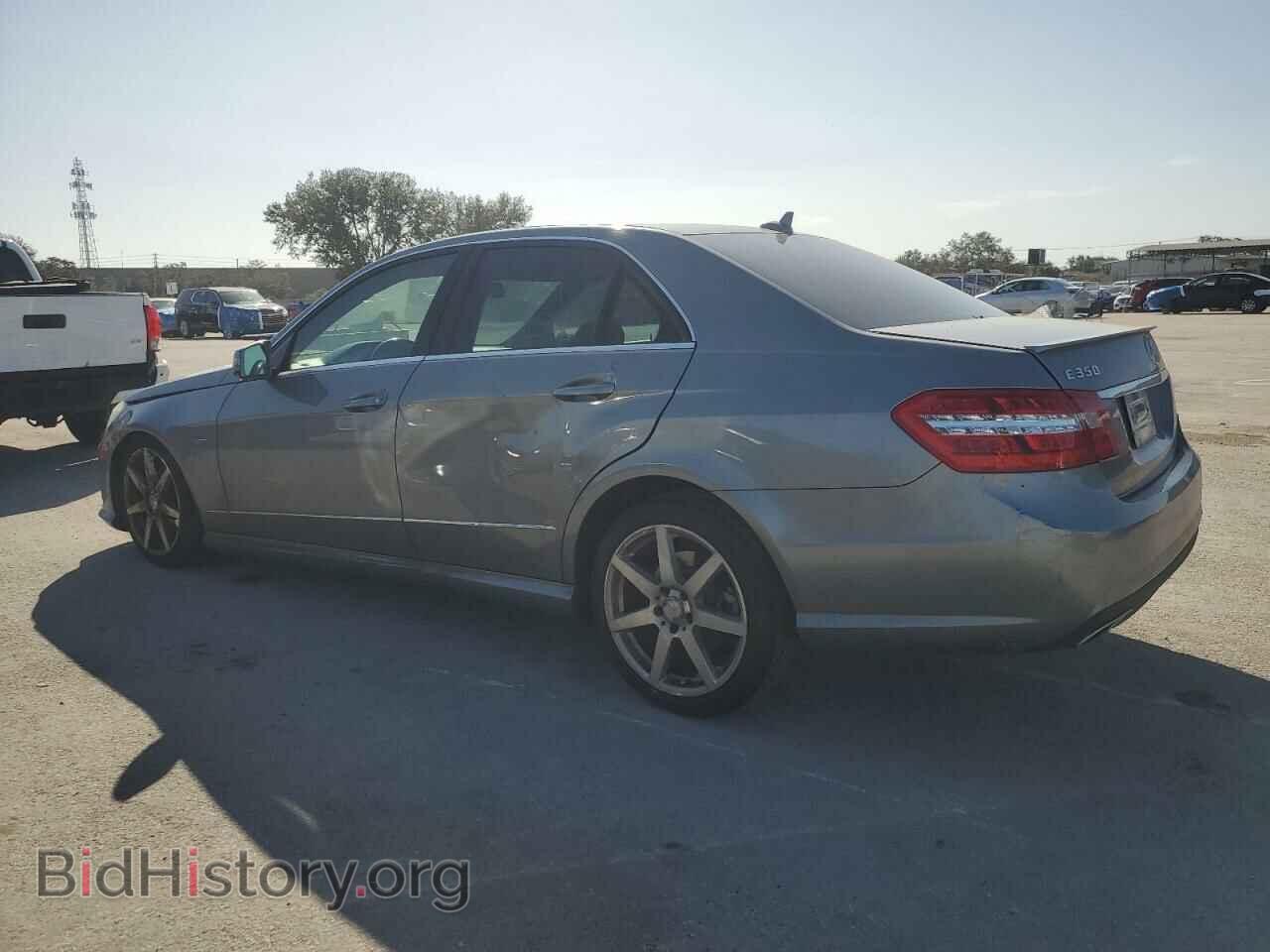 2012 MERCEDES-BENZ E-CLASS - VIN: WDDHF5KB3CA588381 - Фото 2