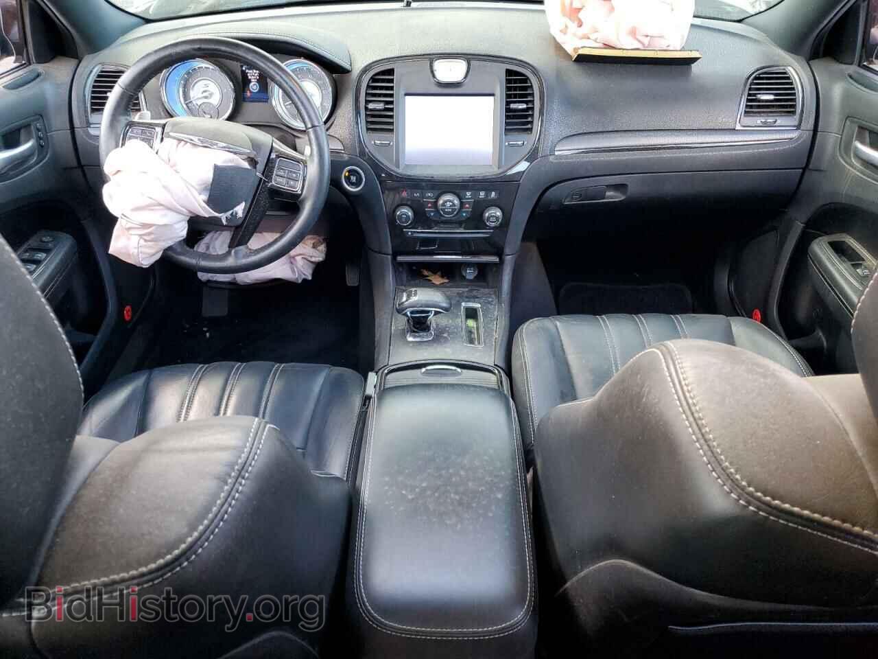 2014 CHRYSLER 300 - VIN: 2C3CCAGG9EH353048 - Фото 8