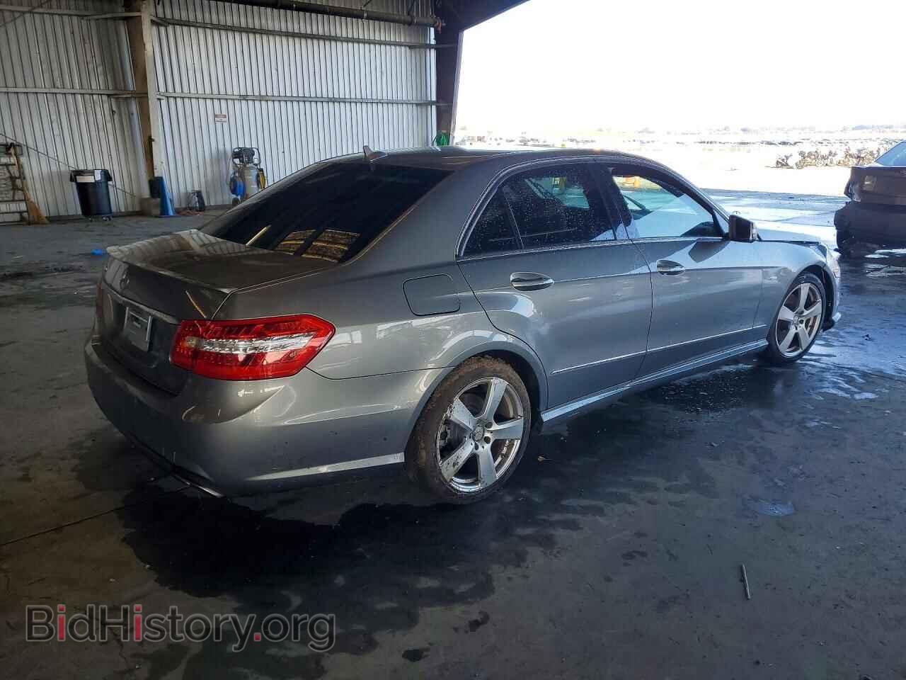 2012 MERCEDES-BENZ E-CLASS - VIN: WDDHF5KB1CA593899 - Фото 3