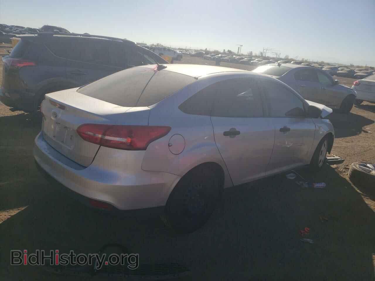 2016 FORD FOCUS - VIN: 1FADP3E22GL391532 - Фото 3
