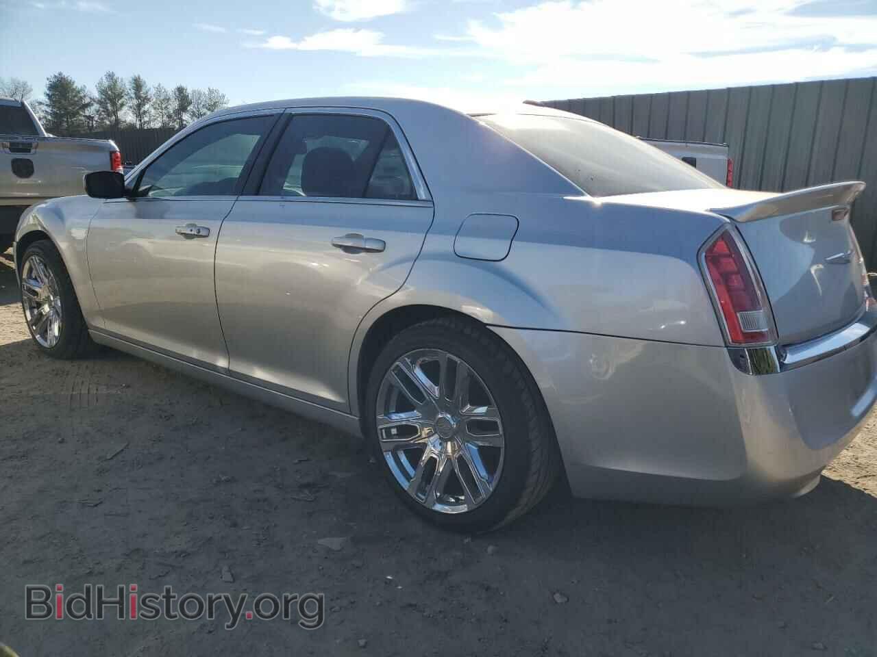 2012 CHRYSLER 300 - VIN: 2C3CCAAG0CH272607 - Фото 2