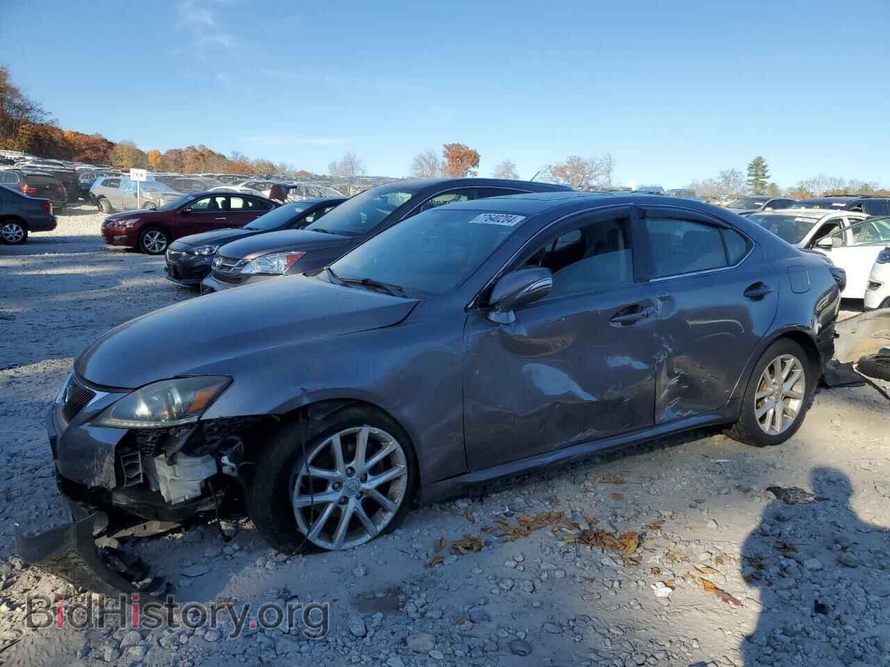 Photo JTHCF5C24D5062854 - LEXUS IS 2013