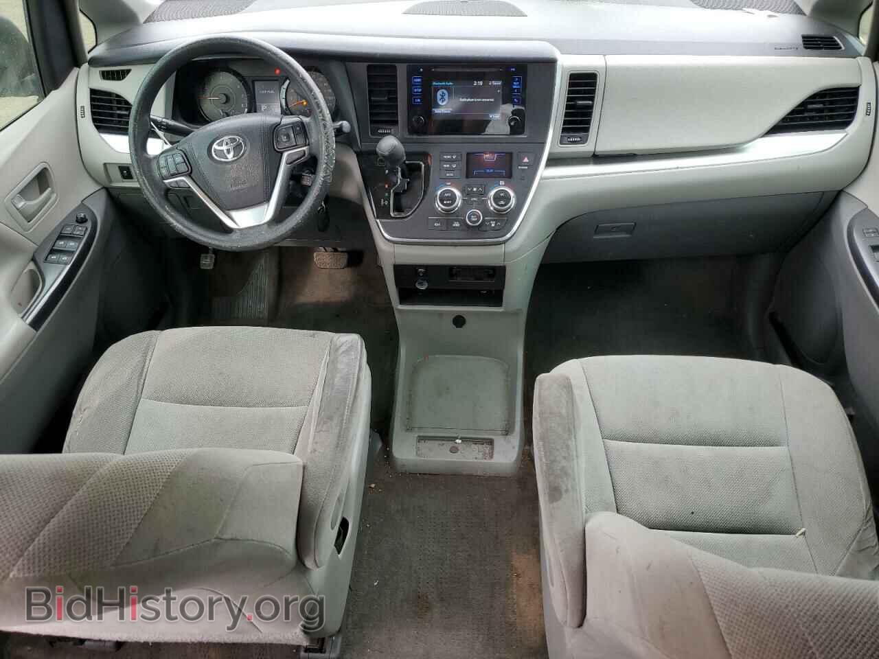 2016 TOYOTA All Models - VIN: 5TDZK3DC4GS752007 - Фото 8