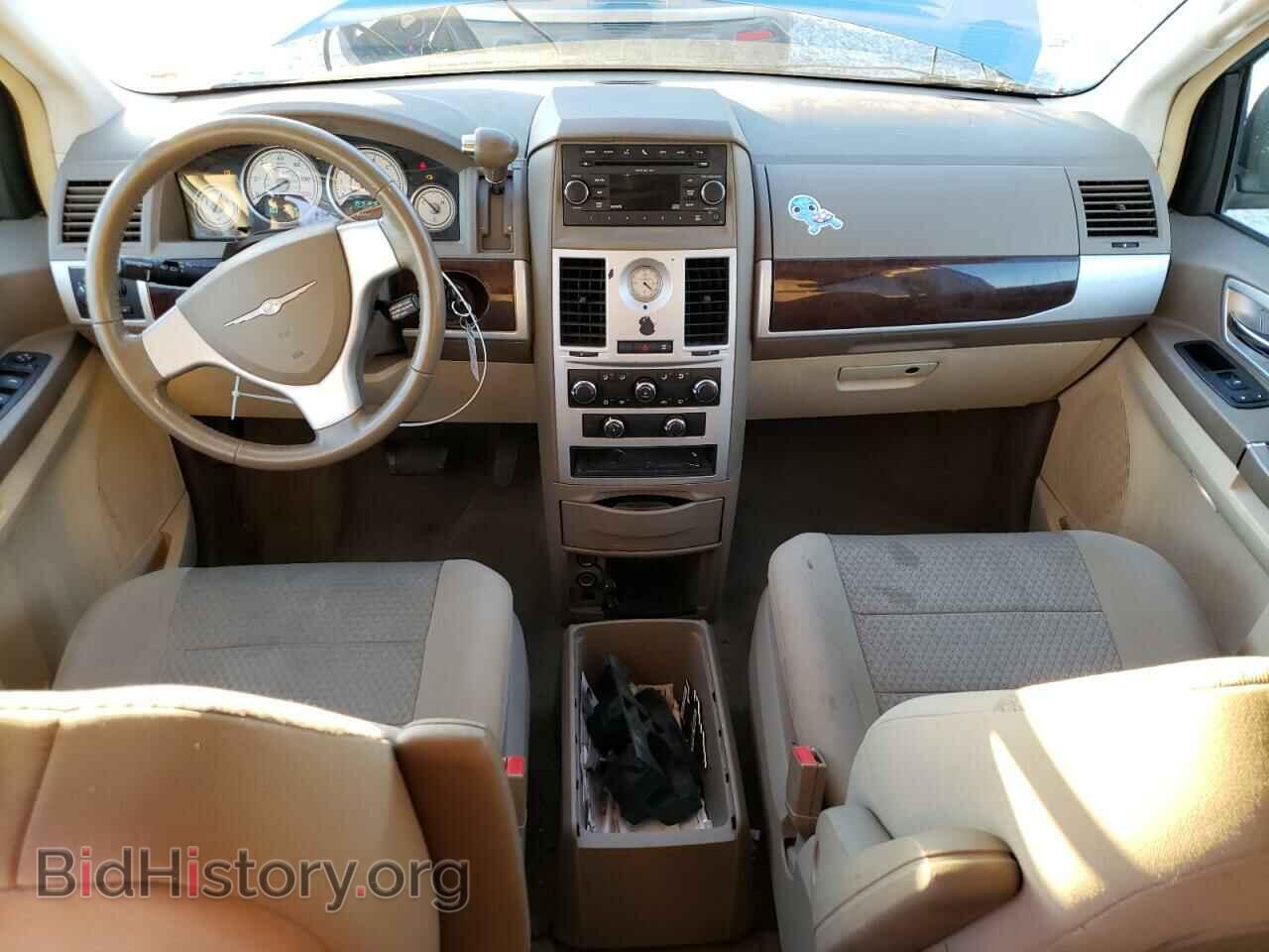 2010 CHRYSLER MINIVAN - VIN: 2A4RR5D16AR253063 - Фото 8