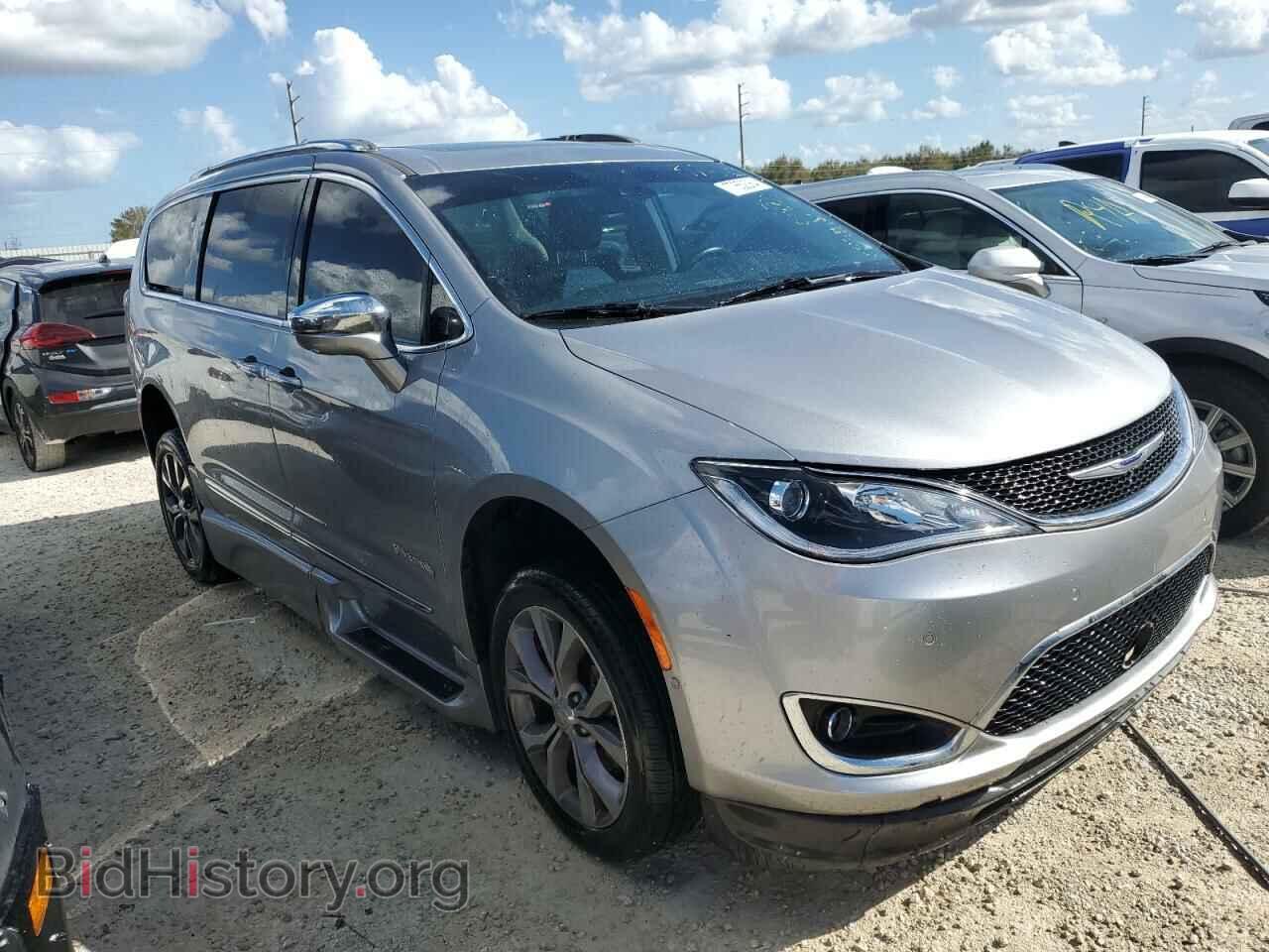 2019 CHRYSLER PACIFICA - VIN: 2C4RC1GG9KR643706 - Photo 4