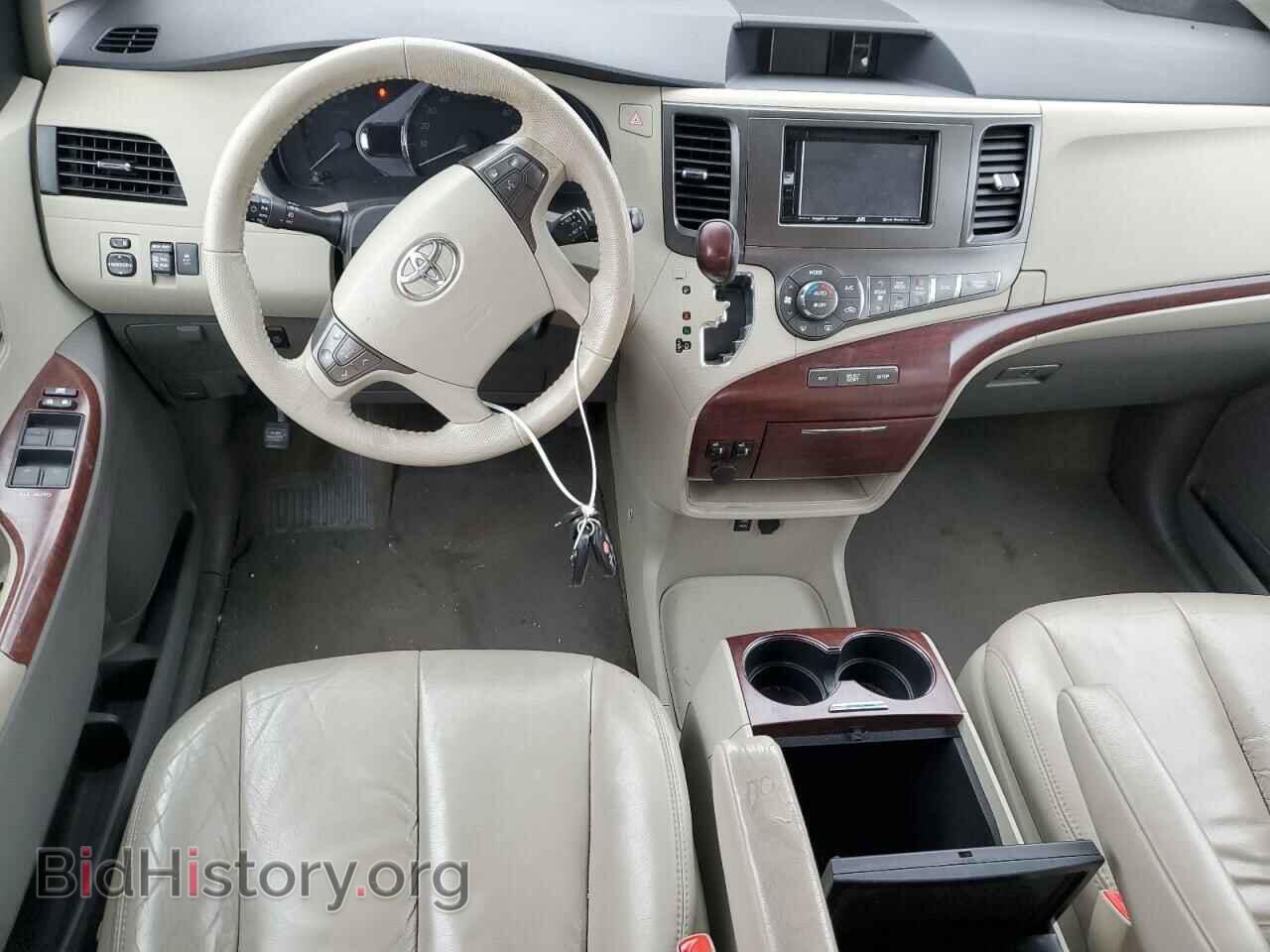 2012 TOYOTA All Models - VIN: 5TDYK3DC8CS220104 - Photo 8