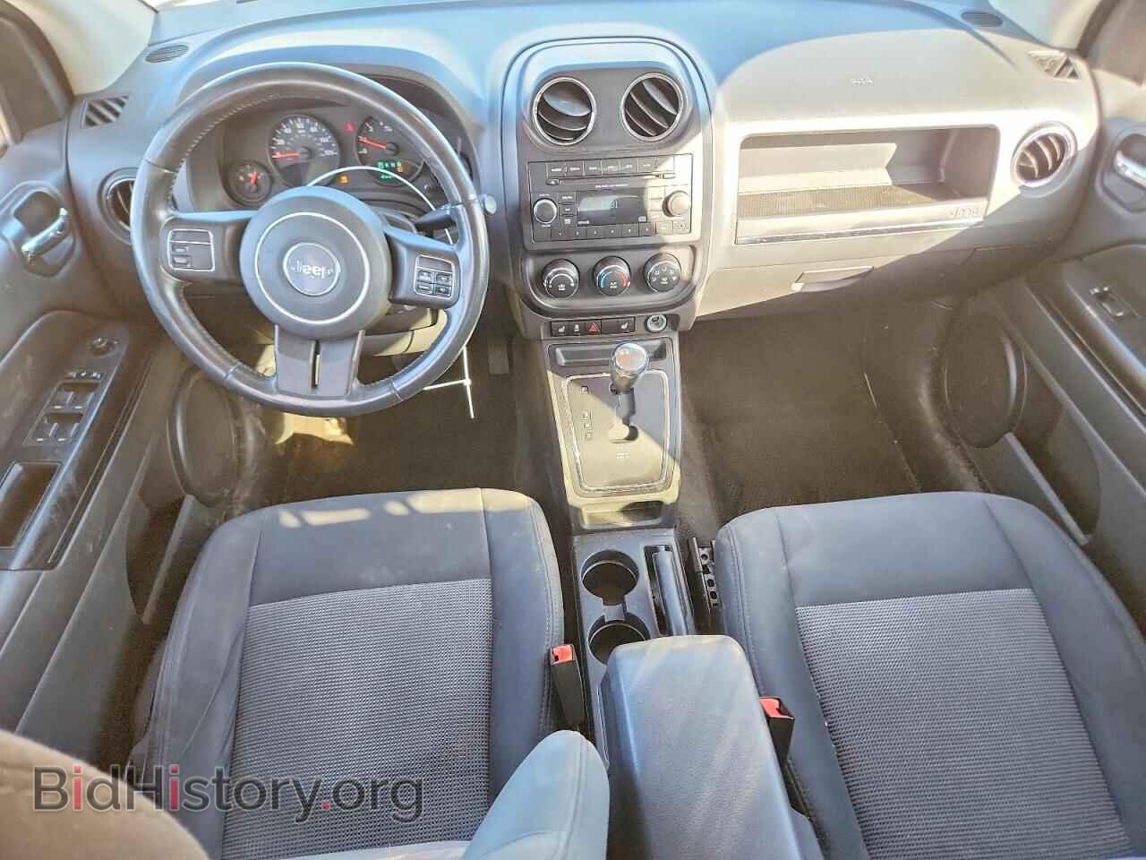 2012 JEEP COMPASS - VIN: 1C4NJCEB1CD652394 - Photo 8