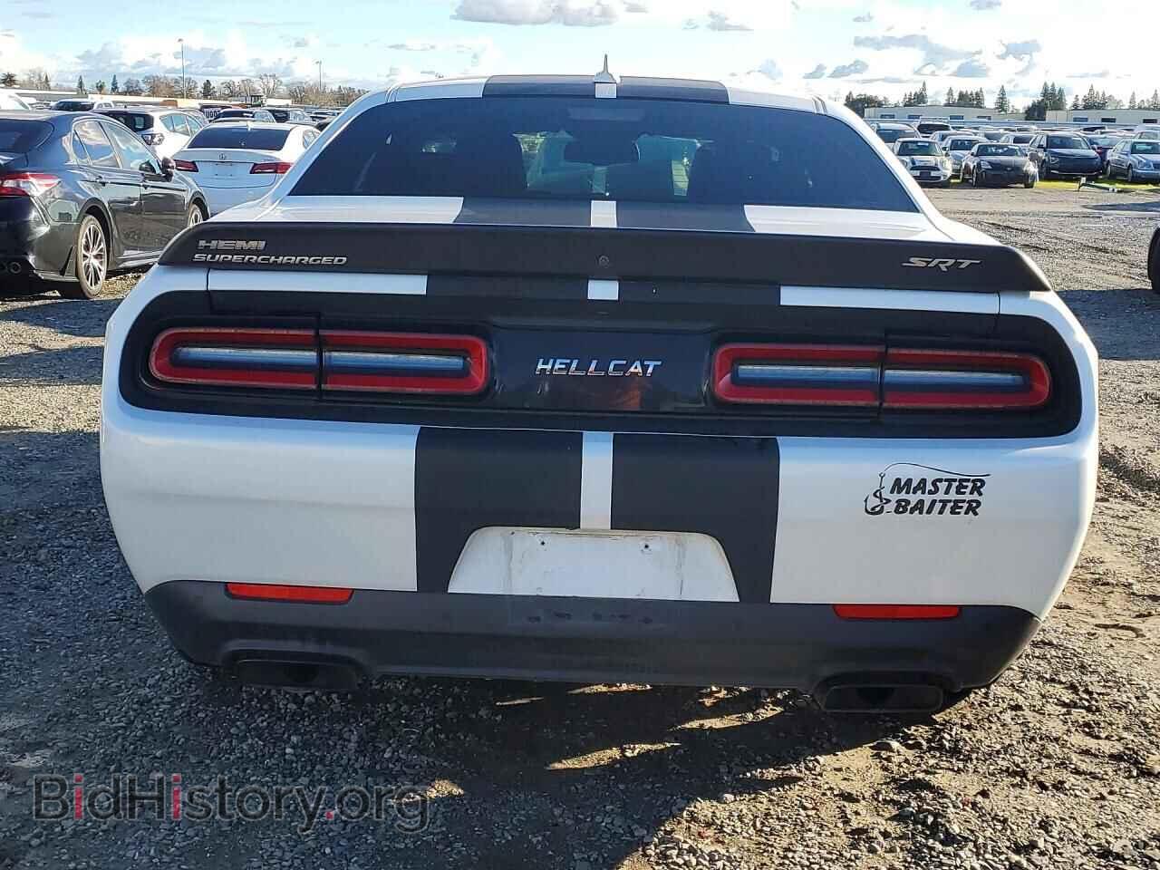 2016 DODGE CHALLENGER - VIN: 2C3CDZC91GH117158 - Фото 6