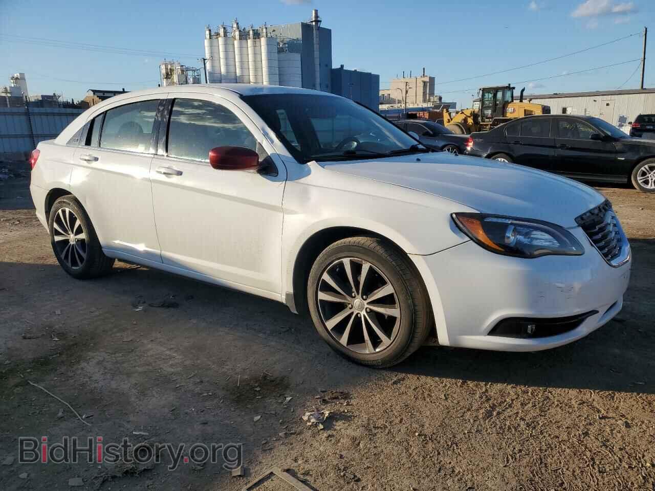 2013 CHRYSLER 200 - VIN: 1C3CCBBB5DN584861 - Фото 4