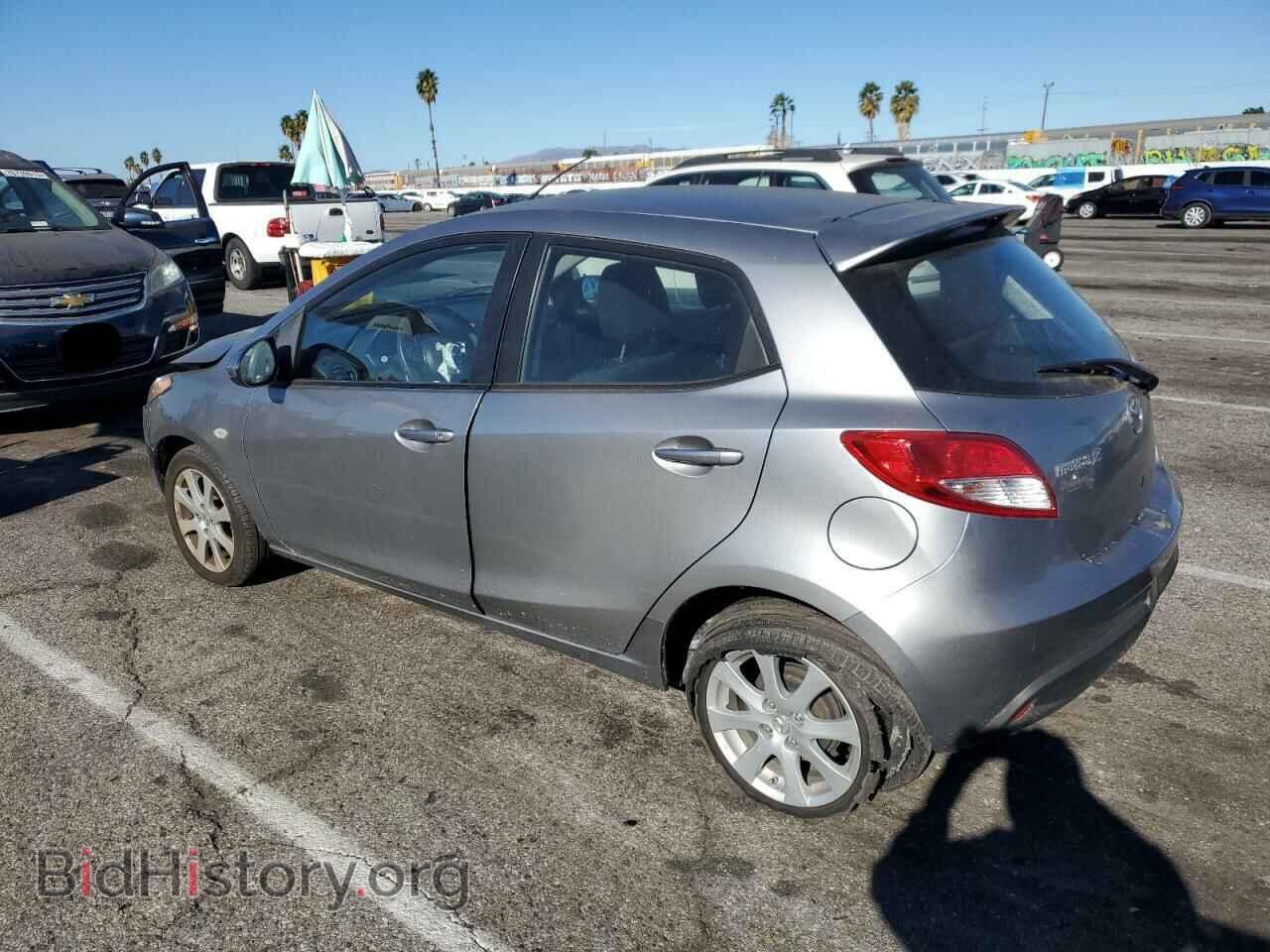 2011 MAZDA 2 - VIN: JM1DE1HY4B0103007 - Photo 2