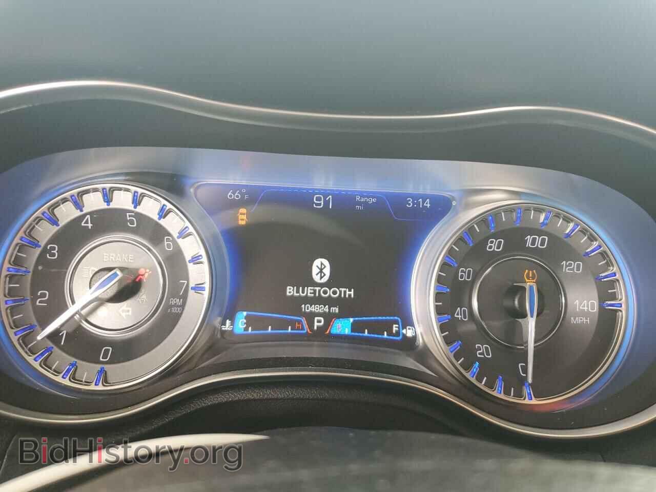 2019 CHRYSLER 300 - VIN: 2C3CCAAG3KH760903 - Фото 9