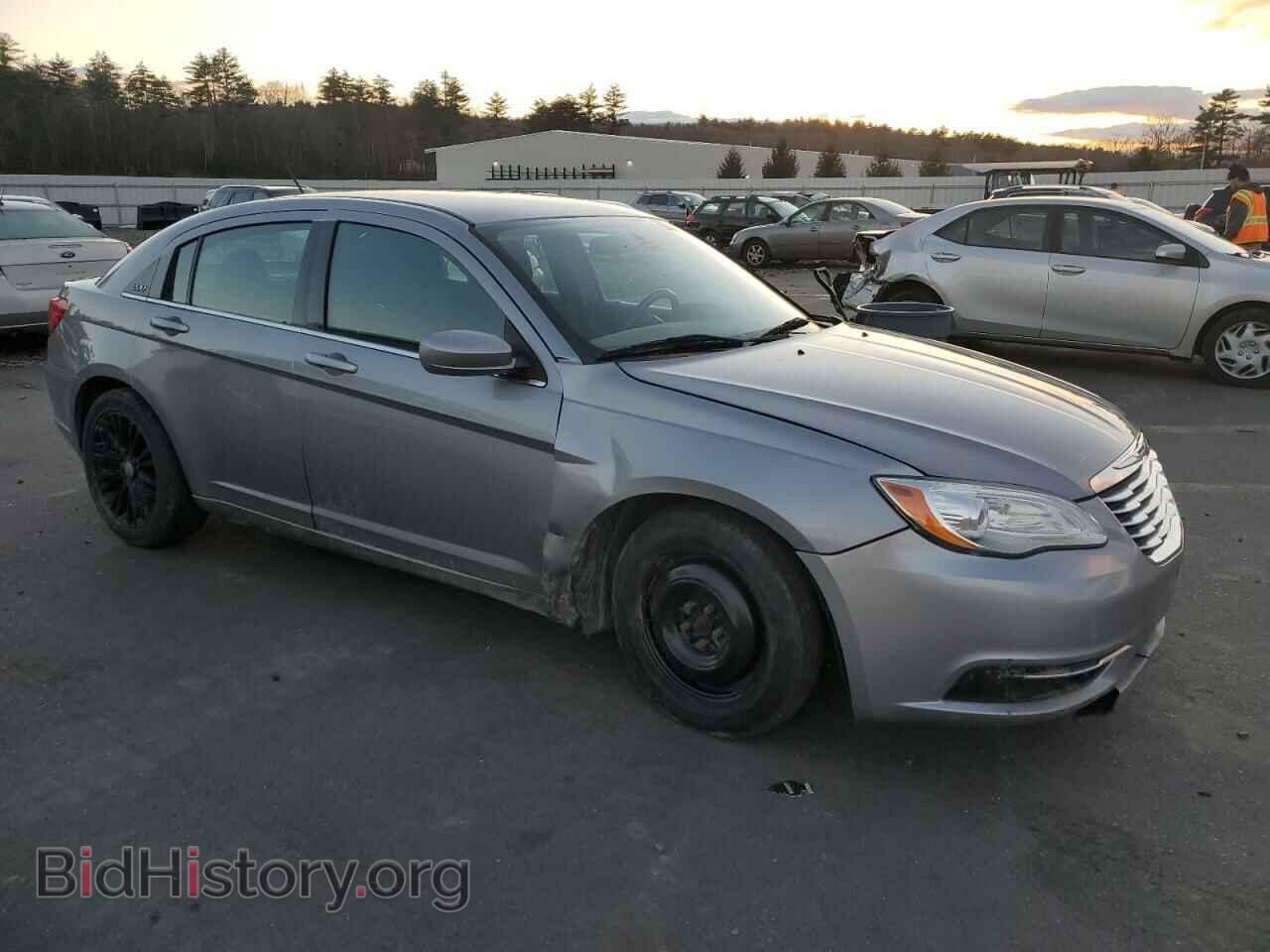 2013 CHRYSLER 200 - VIN: 1C3CCBABXDN671155 - Фото 4